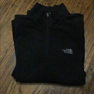 Women’s fitted north face fleece